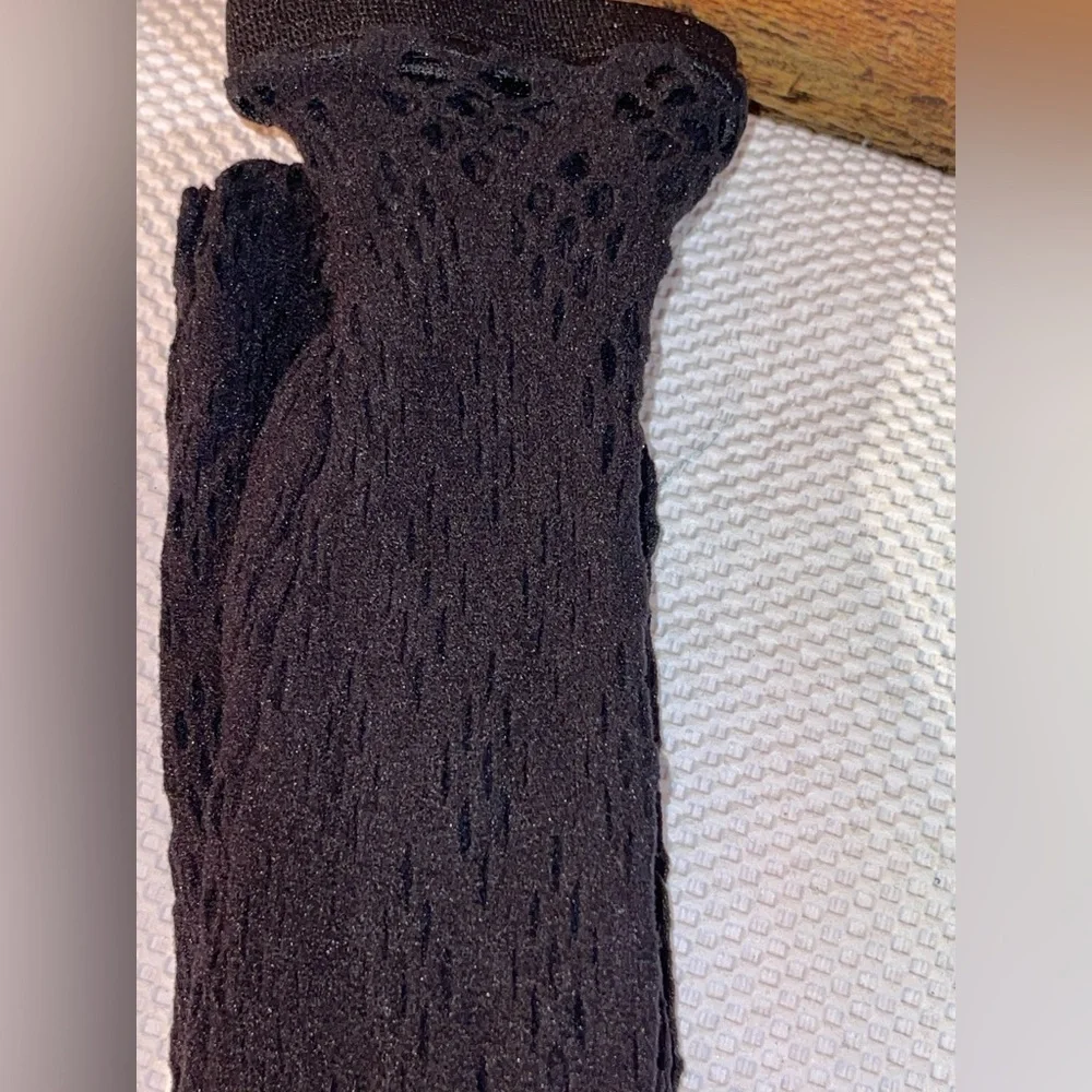 Fishnet Patterned Footed Tights
